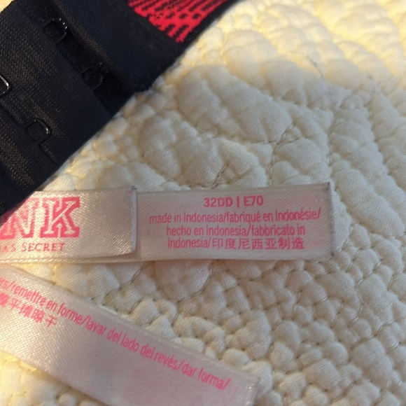PINK Victoria’s Secret bra - Picture 5 of 5